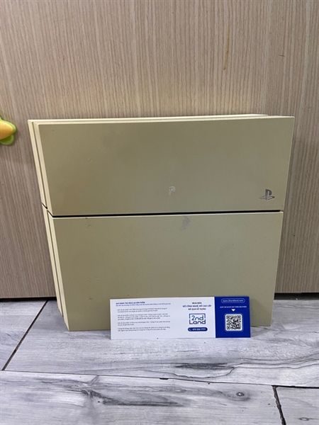 Máy chơi game PS4 Fat - 500GB - CUH-1115A - FW 13.02 - Màu trắng - Ngoại hình: 97% - Kèm 1 tay cầm + dây nguồn + dây hdmi