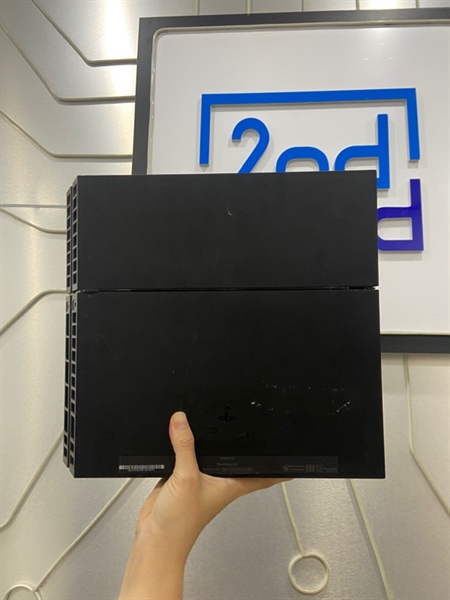 Máy chơi game PS4 Fat - 500GB - Firmware 12.02 - Màu đen - Ngoại hình: 96% - Kèm 1 tay + nguồn 1
