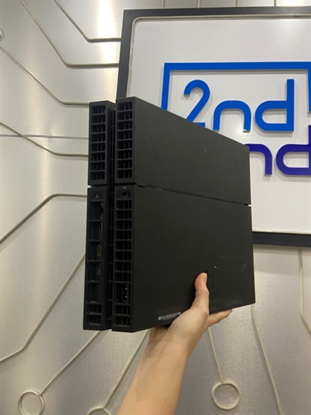 Máy chơi game PS4 Fat - 500GB - Firmware 12.02 - Màu đen - Ngoại hình: 96% - Kèm 1 tay + nguồn 2