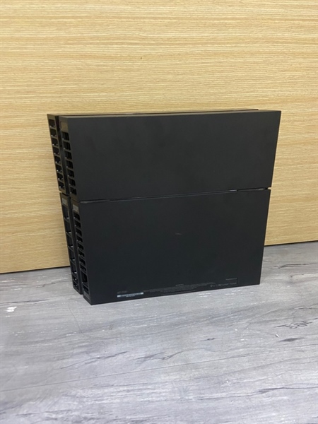 Máy chơi game PS4 Fat - CUH-1001A - 500GB - Firmware 8.5 - Màu đen - Ngoại hình: 97% - Body