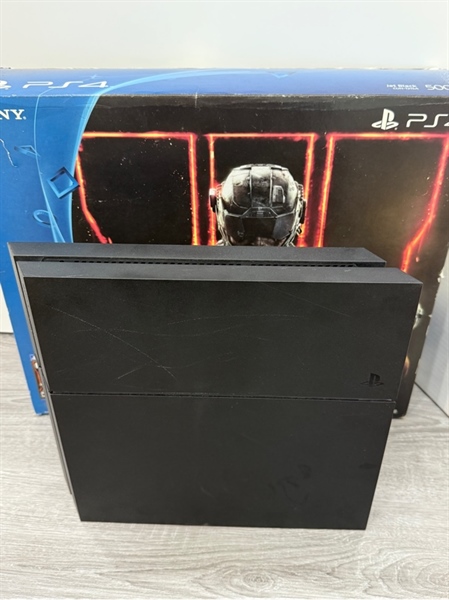 Máy chơi game PS4 Fat CUH-1215A - FW 9.0 - 500GB - 97% - Kèm hộp, 1 tay trôi cần 2 bên