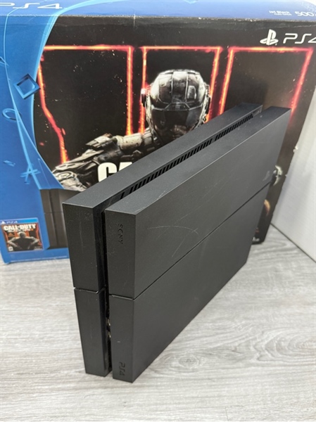 Máy chơi game PS4 Fat CUH-1215A - FW 9.0 - 500GB - 97% - Kèm hộp, 1 tay trôi cần 2 bên 1