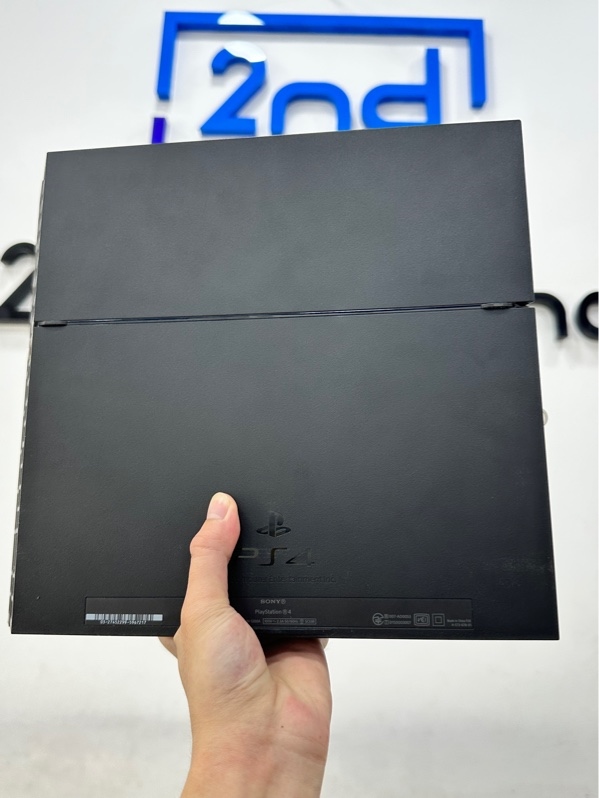 Máy chơi game PS4 FAT - Đã hack qua usb - Firmware 9.00 - 1TB - Màu đen - Ngoại hình 98% - Kèm 1 tay PS4 + Nguồn + HDMI + USB hack