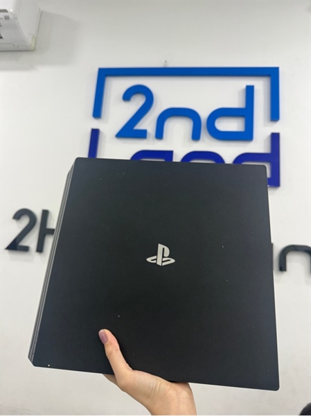 Máy chơi game PS4 Pro 1TB - Firmware 13.02 - Chưa hack - Màu đen - Ngoại hình 97% - Kèm 1 tay , nguồn , hdmi