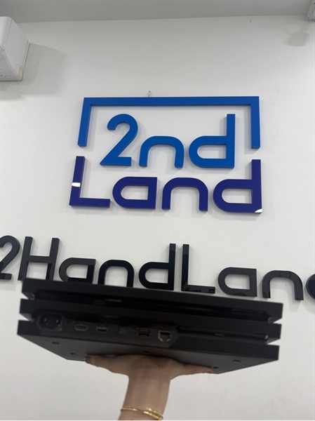 Máy chơi game PS4 Pro 1TB - Firmware 13.02 - Chưa hack - Màu đen - Ngoại hình 97% - Kèm 1 tay , nguồn , hdmi 1