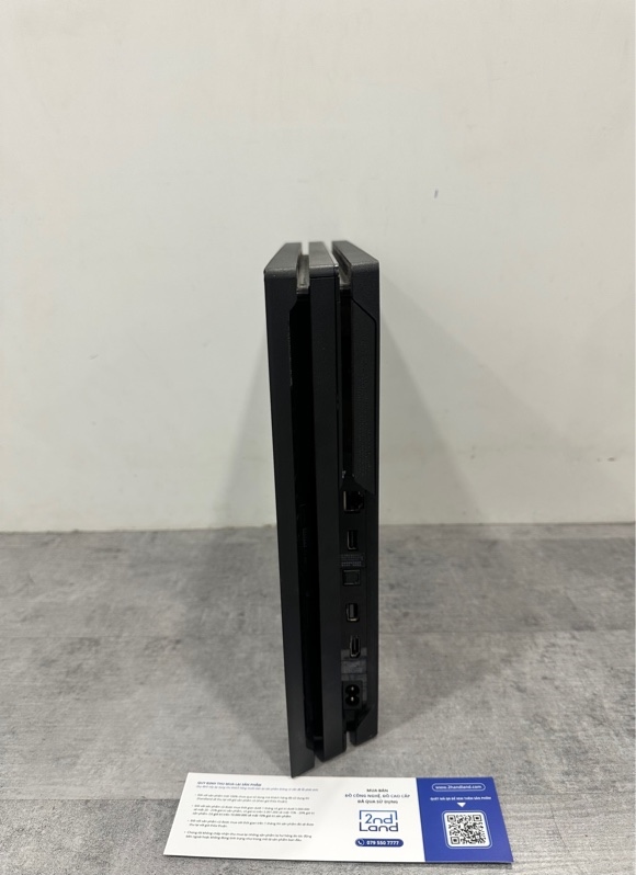Máy chơi Game PS4 Pro - Chưa hack - Firmware 13.50 - 1TB - Màu đen - Ngoại hình 97% - Kèm nguồn + 1 Tay cầm PS4