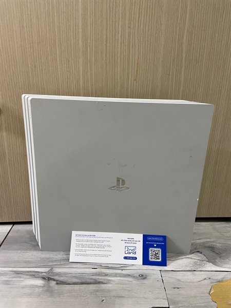 Máy chơi game PS4 Pro - CUH 7117B - Firmware 9.0 - 1TB - Hack - Màu trắng - Ngoại hình: 98% - Cấn vỏ - Có sẵn 15 game trong máy - Kèm 1 tay + USB kích hack + nguồn + HDMI