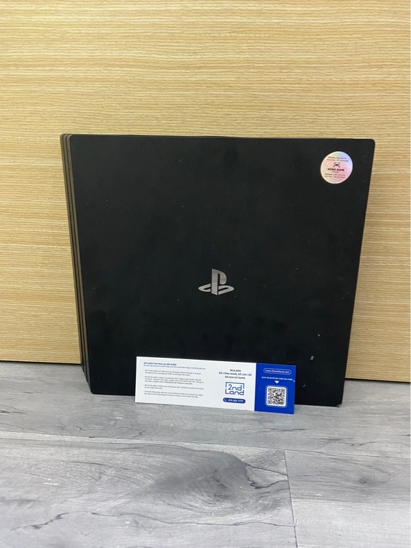Máy chơi game PS4 Pro - Đã hack Firmware 12.02 - Đã có sẵn 7 game - Màu đen - Ngoại hình: 97.5% - Kèm nguồn, hdmi, 1 tay cầm joycoins trái trôi nhẹ
