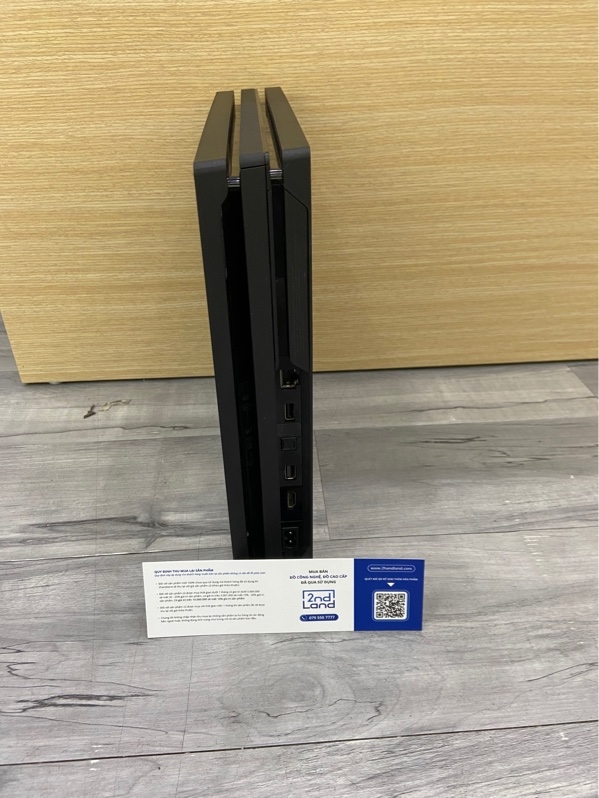 Máy chơi game PS4 Pro - Firmware 10.5 - Màu đen - Ngoại hình: 97% - Kèm nguồn