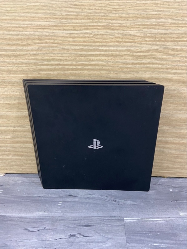 Máy chơi game PS4 Pro - Firmware 12.52 - 1TB - Đã hack - Màu đen - Ngoại hình: 97% - Kèm nguồn + HDMI + 1 tay cầm