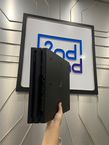 Máy chơi game PS4 Pro - Firmware 9.0 - 1TB - Đã hack - Màu đen - Ngoại hình: 98% - Body - Kèm dây sạc + nguồn USB HDMI + 1 tay cầm 2