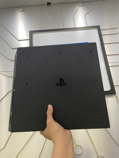 Máy chơi game PS4 Pro - Hack Gold Hen - 1TB - Màu đen - Ngoại hình: 97% - Kèm 1 tay cầm + dây nguồn 2