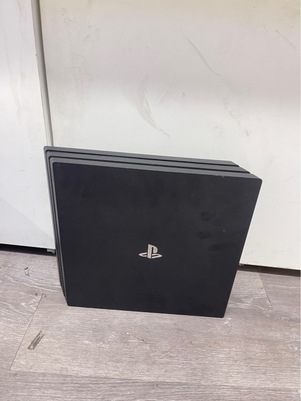 Máy chơi game PS4 pro - Model CUH-7106B - thay ổ 2Tb - Fw 13.52 - Đã hack - Màu đen - Ngoại hình 98% - Kèm box, tay cầm, nguồn, ổ game rời hdd 1tb