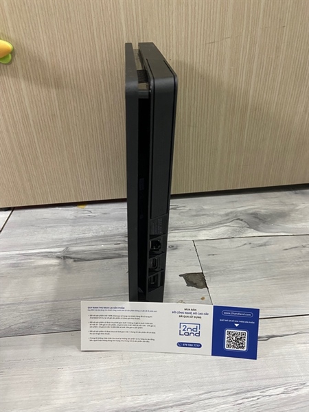 Máy chơi game PS4 Slim - 1TB - Firmware 11.00 - Màu đen - Ngoại hình: 98% - Kèm nguồn + HDMI + 1 tay 2