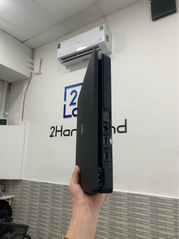 Máy chơi game Ps4 slim cuh-2116B - Fimwere 13.52, 1Tb - Màu đen - Ngoại hình: 98% - Body