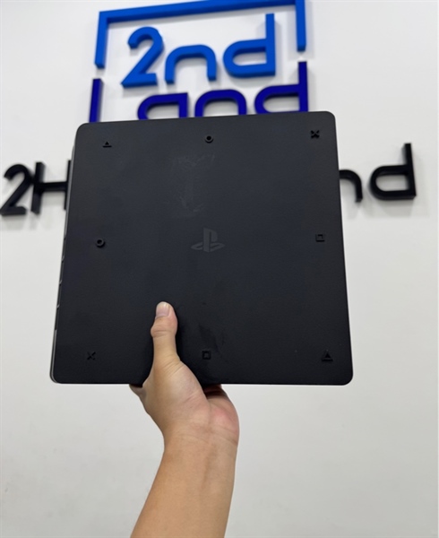 Máy chơi game PS4 Slim - Firmware 8.03 ( Firmware thấp hack được ) - 500GB - Màu đen - Ngoại hình 97% - Kèm 1 tay cầm PS4 ( Lỗi Bluetooth ) cắm dây trực tiếp + Dây nguồn + Dây HDMi + Dây micro 2
