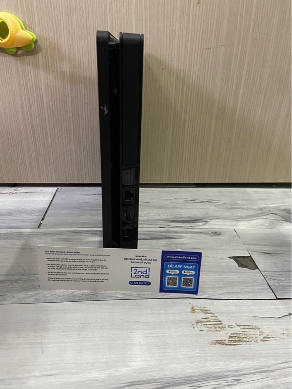 Máy chơi game PS4 Slim Model CUH-2016A - Firmware 13.52 - 512GB - Màu đen - Ngoại hình: 97% - Kèm 1 tay cầm + Dây nguồn
