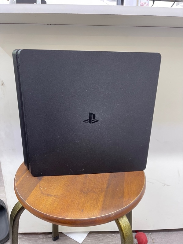 Máy chơi game PS4 slim - Model CUH-2106A - FW 12.50 - 500gb - Màu đen - Ngoại hình 97.5% - Kèm nguồn, hdmi, 1 tay cầm