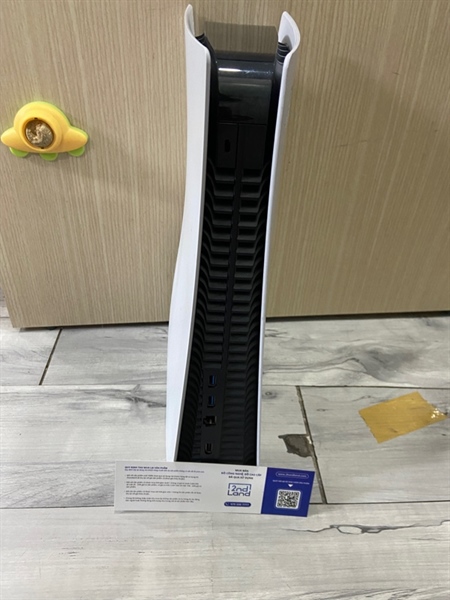 Máy chơi game PS5 Fat - Bản ổ đĩa - Firmware 11.20 - 1TB - Màu trắng - Ngoại hình: 97% - Kèm 1 tay( tróc 2 cao su ) + dock sạc + nguồn + dây sạc + HDMI 1
