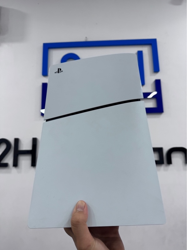 Máy chơi game PS5 slim - chưa hack - ổ đĩa, 850Gb - Firmware 13.40 - Màu trắng - Ngoại hình 97% - Máy có vài vệt ố vàng nhẹ, tay vàng nhẹ - Fullbox