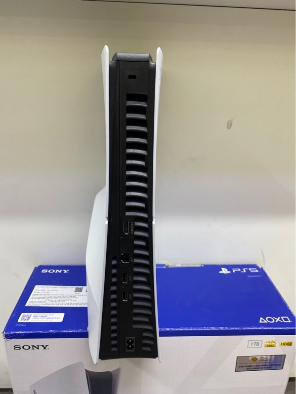 Máy chơi game PS5 Slim - Model CFI-2118 Firmware 26.04 - 1TB - Màu trắng - Ngoại hình 98% - Có ổ đĩa - Fullbox - Còn BH 5/6/2027