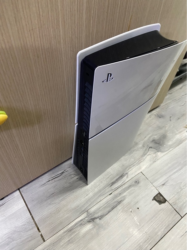 Máy Chơi Game PS5 Slim ổ đĩa - 26.02 - 1TB - Màu trắng - Ngoại hình: 97% - Xước dăm nhẹ - Kèm Nguồn, Tay Cầm PS5, HDMI