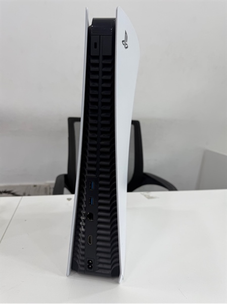 Máy chơi game PS5 Standard (CFI 1116A) - 1TB - Firmware 25.01 - Màu trắng - Ngoại hình 98% - Nứt nhẹ góc trái dưới - Kèm 1 tay cầm , đế sạc tay , hdmi , dây nguồn 1