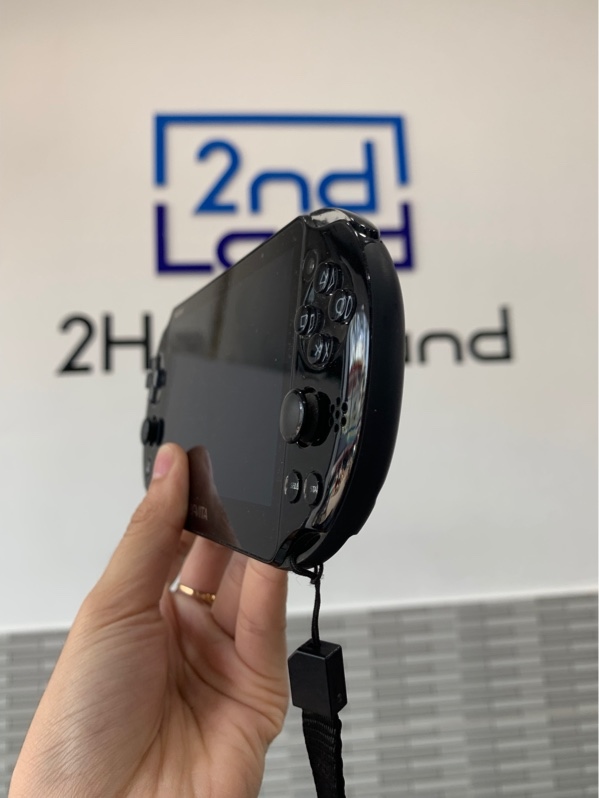 Máy chơi game PSVita Sony - Màu đen - Ngoại hình: 97% - Trầy - Kèm túi đựng