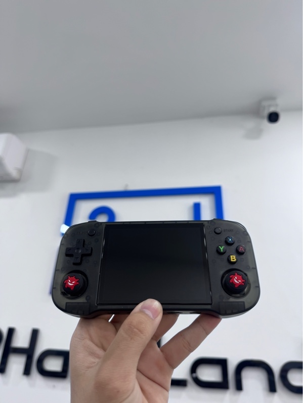 Máy chơi game Retro R46H - Màu đen - Ngoại hình 98% - Có sẵn game - Kèm thẻ 128GB