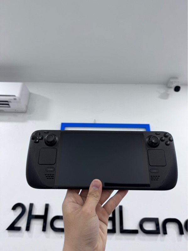 Máy chơi game Steam Deck Oled - 8x AMD Custom APU 0932 - 16/512Gb SSD - Màu đen - Pin 98% - Ngoại hình 98% - dán decal - Fullbox