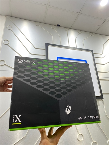 Máy chơi game XBOX Series X - Màu đen - Ngoại hình: 98% - FullBox- Kèm 1 dây nguồn + 1HDMI