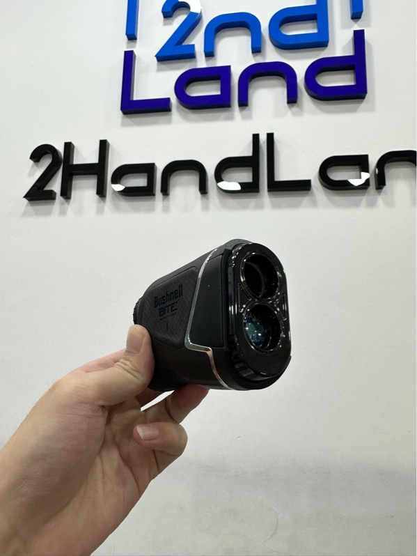 Máy đo khoảng cách Bushnell Pro XM - Màu đen - Ngoại hình 98% - Kèm túi