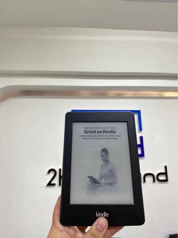 Máy đọc sách Amazon Kindle Paperwhite 3 model DP75SDI - 4gb - Màu đen - Ngoại hình 97,5% - Body