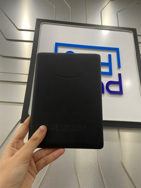 Máy đọc sách Kindle Gen 11 - 8GB - Màu đen - Ngoại hình: 97% - Màn xước - Body