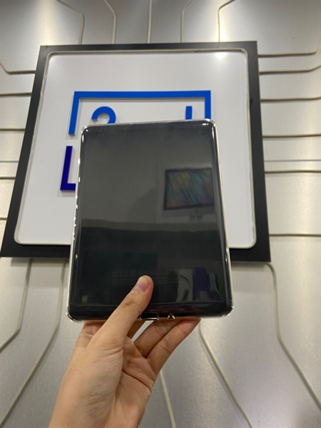 Máy đọc sách Kindle Paper White 12th Generation - 16GB - Màu đen - Ngoại hình: 98% - Body 2