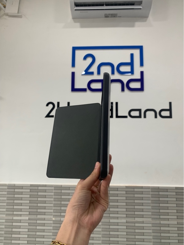 Máy đọc sách Kindle Paperwhite 4 - 8GB - Màu đen - Ngoại hình: 98% - Kèm ốp