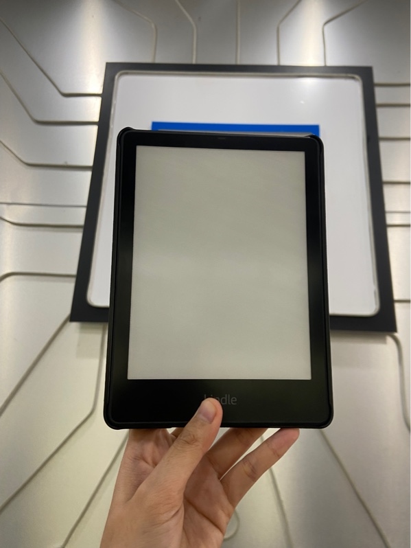 Máy đọc sách Kindle Paperwhite Signature Editon Gen 11 - 32GB - Màu đen - Ngoại hình: 98% - Body