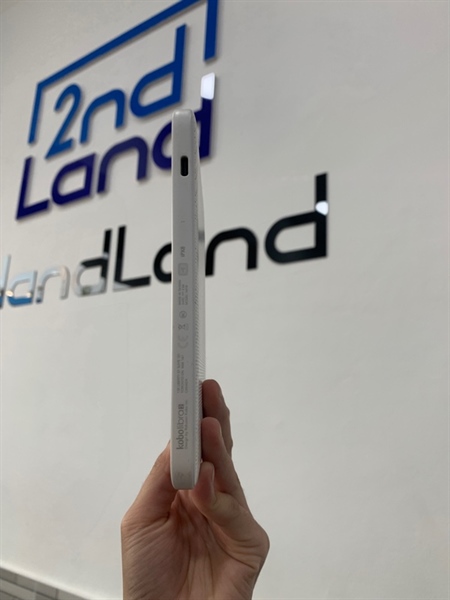 Máy đọc sách KoBo Lilra 2 - 32GB - Màu trắng - Ngoại hình: 97% - màn trầy mèo - Body