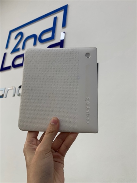 Máy đọc sách KoBo Lilra 2 - 32GB - Màu trắng - Ngoại hình: 97% - Ố, màn trầy - Body