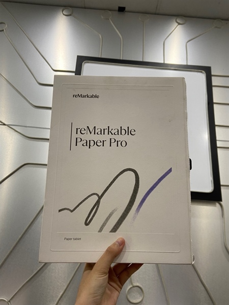 Máy đọc sách reMarkable Paper Pro - Version : 3.22 - Ram 2/64GB - Màu xám - Ngoại hình: 98% - FullBox + Kèm bút reMarkable Marker Plus 3