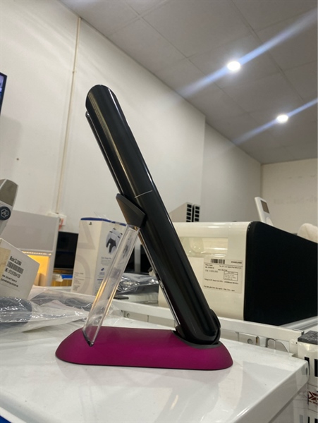 Máy duỗi tóc Dyson - Màu đen - Ngoại hình 97% - Kèm nguồn