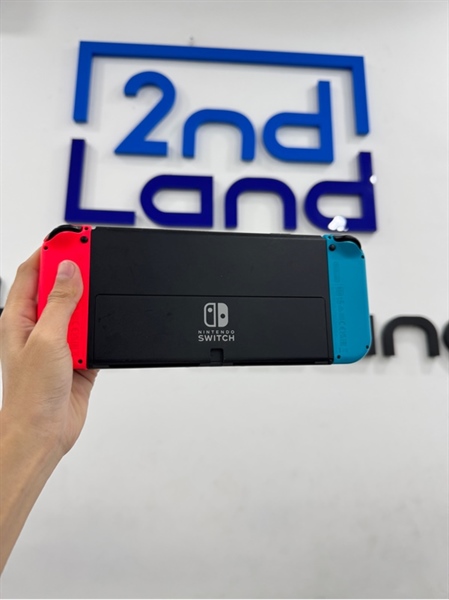 Máy game Nintendo Switch Oled - Đã hack Halo shop còn host - Màu Neon - Ngoại hình 97% - Màn trầy , lưng trầy - Kèm sạc , 1 grip , 2 strap , dock chuyển , 1 thẻ 128GB 2