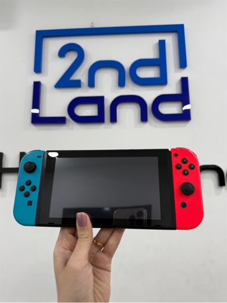 Máy game Nintendo Switch V1 - Đã hack - Màu đen - Ngoại hình 96% - Màn ám vàng , tinfoil hết hạn , ố joycon - Kèm sạc