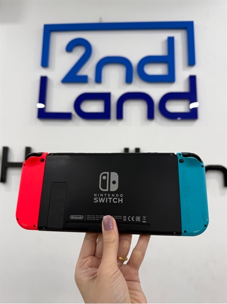 Máy game Nintendo Switch V1 - Đã hack - Màu đen - Ngoại hình 96% - Màn ám vàng , tinfoil hết hạn , ố joycon - Kèm sạc 1