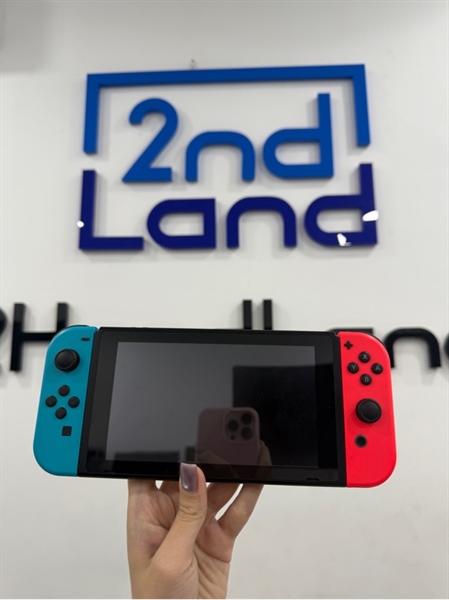 Máy game Nintendo Switch V2 - Đã hack - Màu neon - Ngoại hình 97% - Màn hồng , hở sáng viền , mặt lưng trầy - FullBox 1