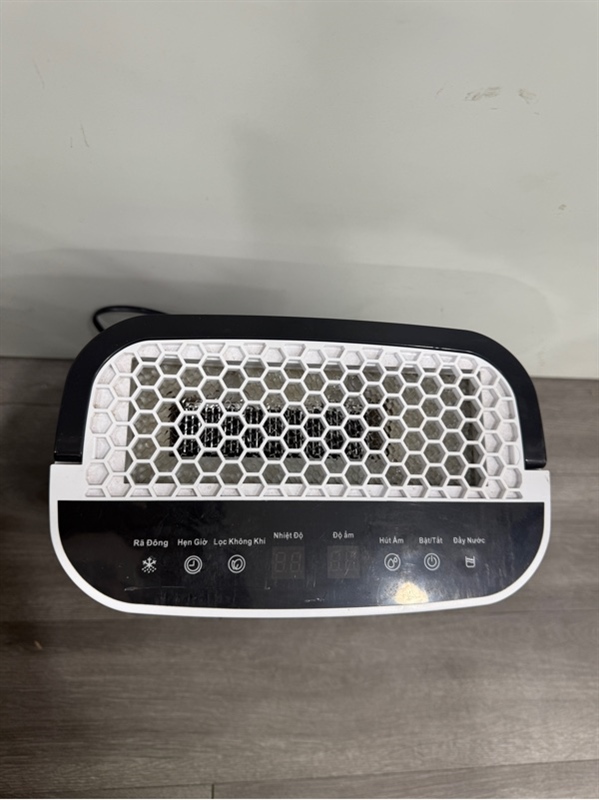 Máy hút ẩm KAW-K4L - Màu trắng - Ngoại hình 97% - Kèm box xấu