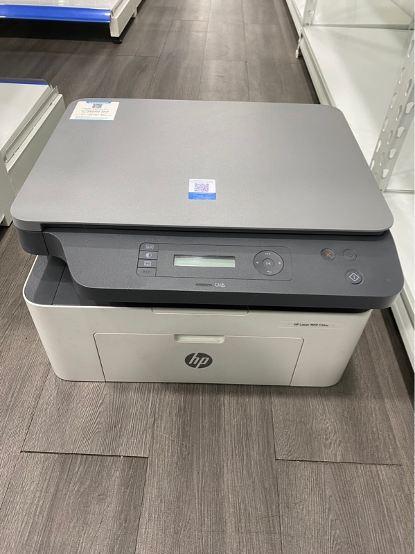 Máy in đa năng HP Laser MFP 135W - Màu xám - Ngoại hình 97% - Bụi nhiều , sắp hết mực - Kèm 1 nguồn , 1 dây kết nối