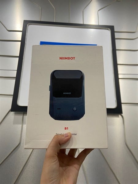 Máy in nhãn Bluetooth di động Niimbot B1 - Màu xanh - Ngoại hình: 98% - Kèm Box