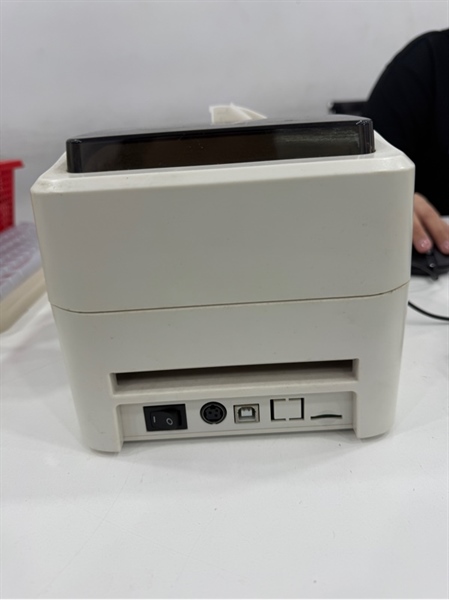 Máy in Xprinter XP420B - Màu trắng - Ngoại hình 97% - Ố vàng , trầy xước - Kèm nguồn , dây kết nối 2