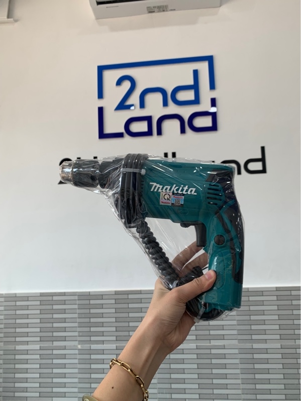 Máy khoan Makita HP1630 - Màu xanh - Ngoại hình: 98% - Body